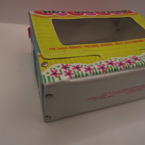 1966 Liddle Kiddles Hot Dog Stand - Picture 11 of 13